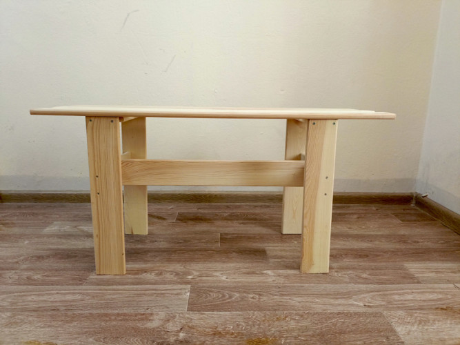 Лавка деревянная в Кургане