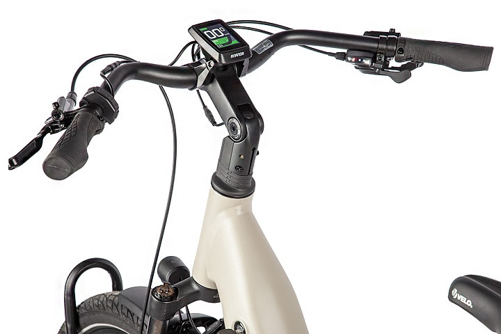 Электровелосипед низкая рама 27,5" Sporto в Кургане