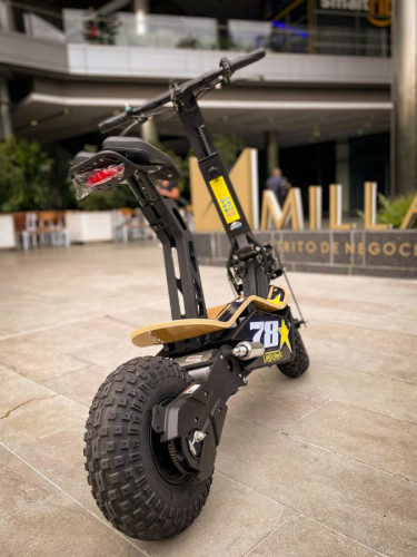 Электросамокат VeloCifero MAD 2000W в Кургане