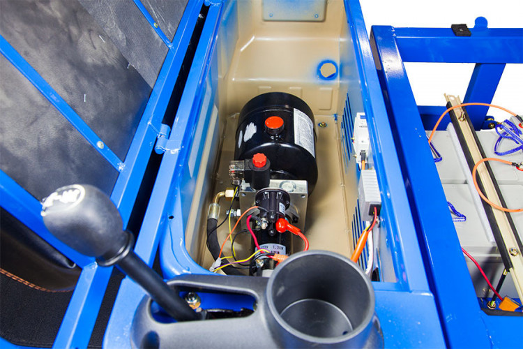 Грузовой электрический трицикл Rutrike D5 1700 гидравлика в Кургане